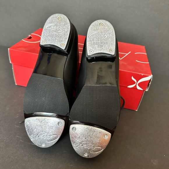Capezio Girls’ Black Tap Shoes - Picture 3 of 6